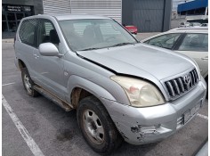 toyota land cruiser (j12) del año 2003