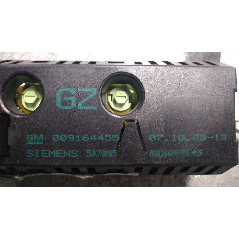 Recambio de pantalla multifuncion para opel meriva 1.7 16v cdti referencia OEM IAM 009164455 5WK70005 0001660870802F