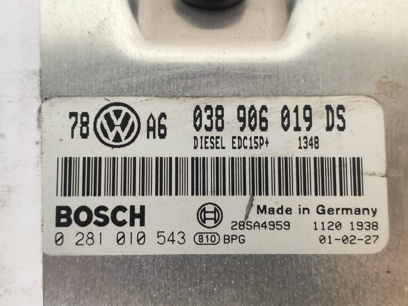 Recambio de centralita motor uce para volkswagen passat berlina (3b3) comfortline referencia OEM IAM 0281010543 038906019DS  Recambio de centralita motor uce para volkswagen passat berlina (3b3) comfortline referencia OEM IAM 0281010543 038906019DS