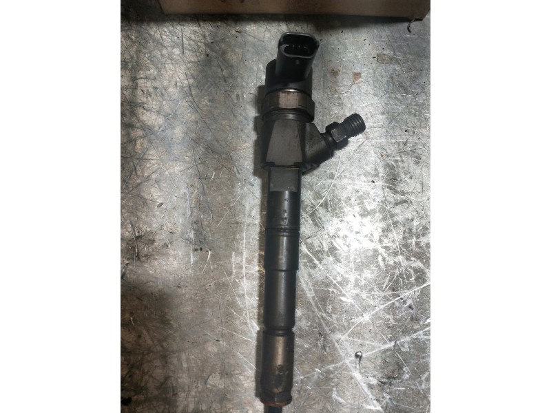 Recambio de inyector para opel astra j lim. referencia OEM IAM 3214 0445110327  Recambio de inyector para opel astra j lim. referencia OEM IAM 3214 0445110327