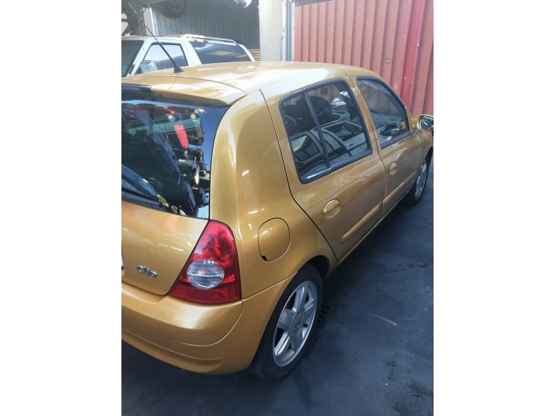 renault clio ii fase ii (b/cb0) del año 2002