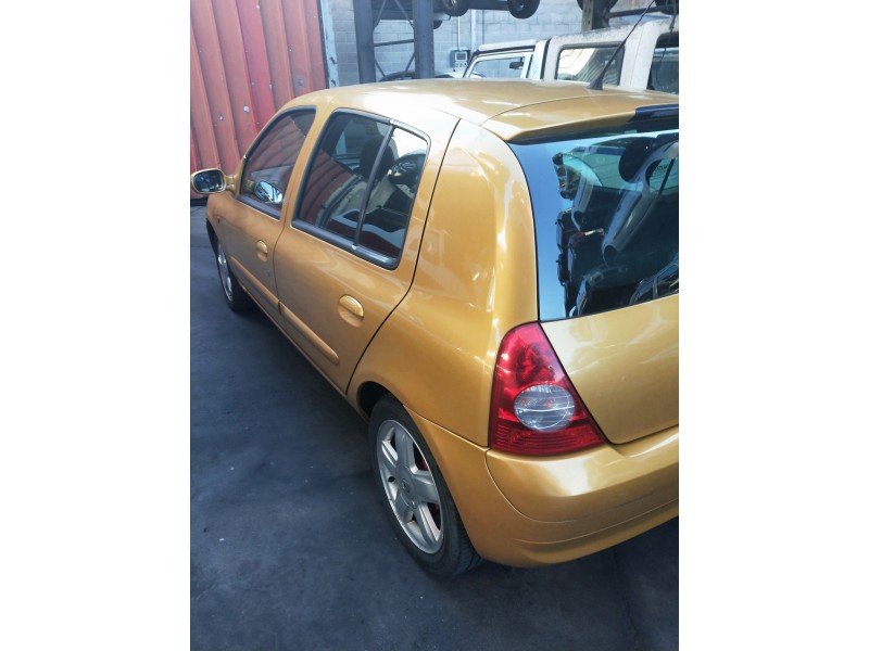 renault clio ii fase ii (b/cb0) del año 2002