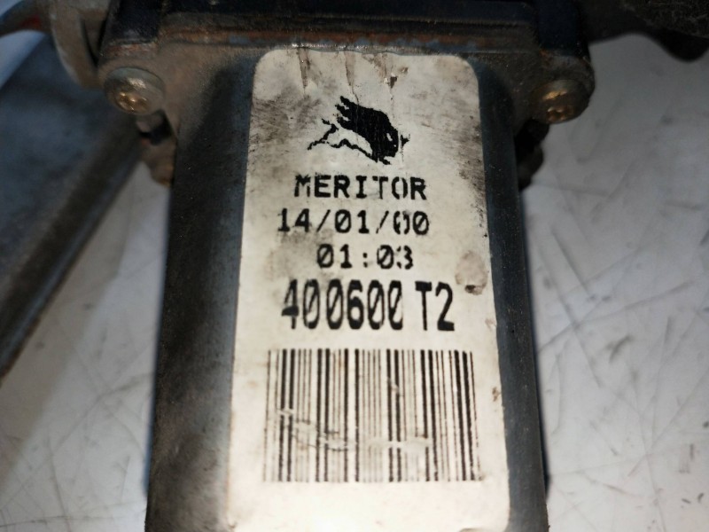 Recambio de elevalunas delantero derecho para nissan almera tino (v10m) ambience referencia OEM IAM 400600T2  5P