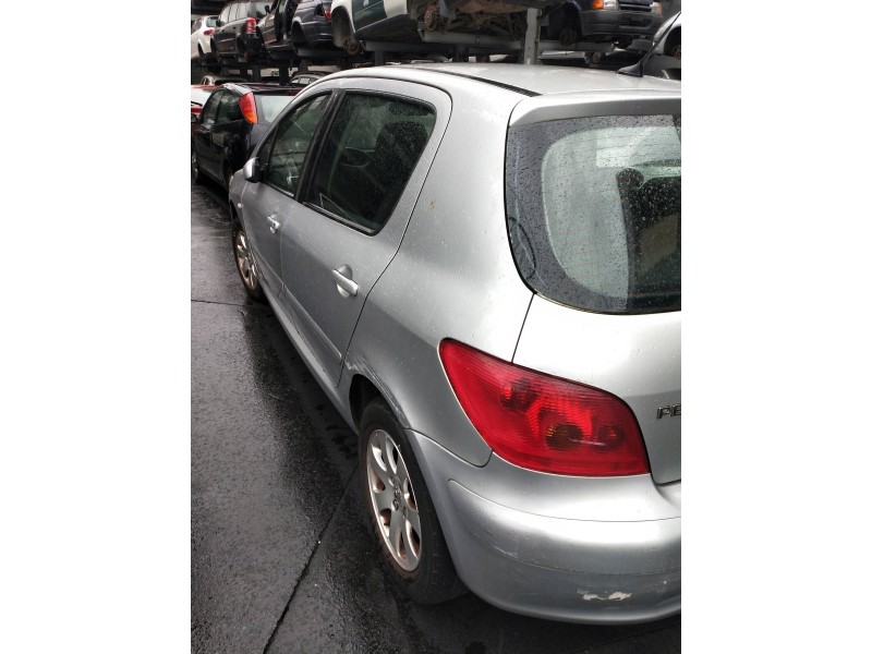 peugeot 307 (s1) del año 2004