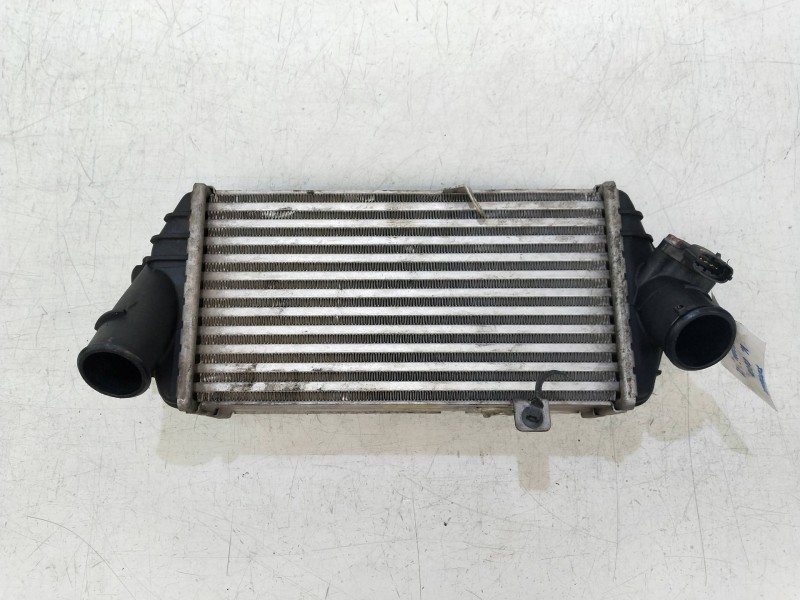 Recambio de intercooler para kia cee´d 1.6 crdi cat referencia OEM IAM 282702A770  