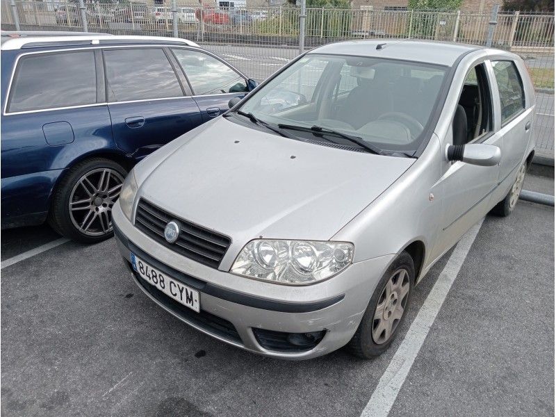 fiat punto berlina (188) del año 2004