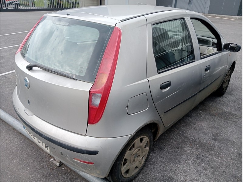 fiat punto berlina (188) del año 2004