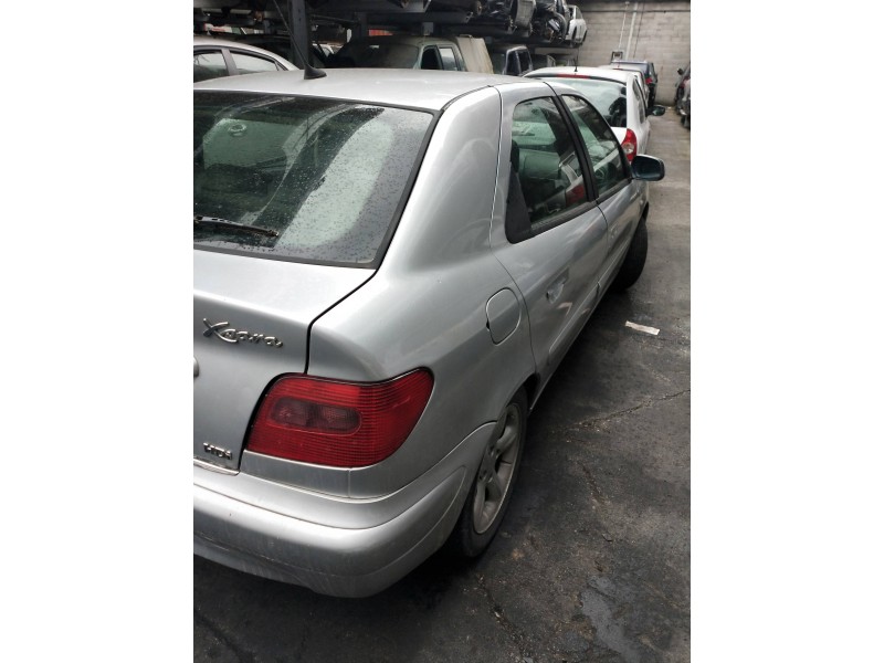 citroen xsara berlina del año 2001