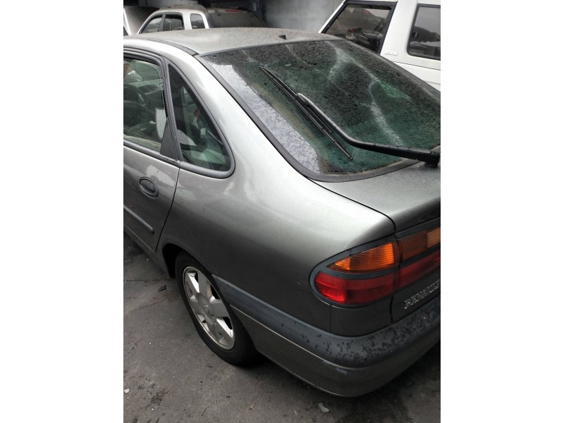 renault laguna (b56) del año 1999