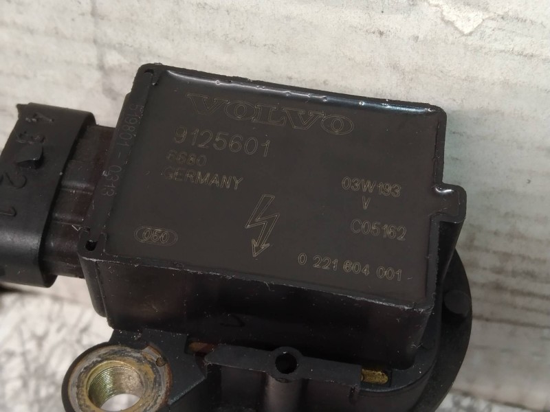 Recambio de bobina encendido para volvo v70 familiar 2.4 (103kw) referencia OEM IAM 0221604001 9125601 