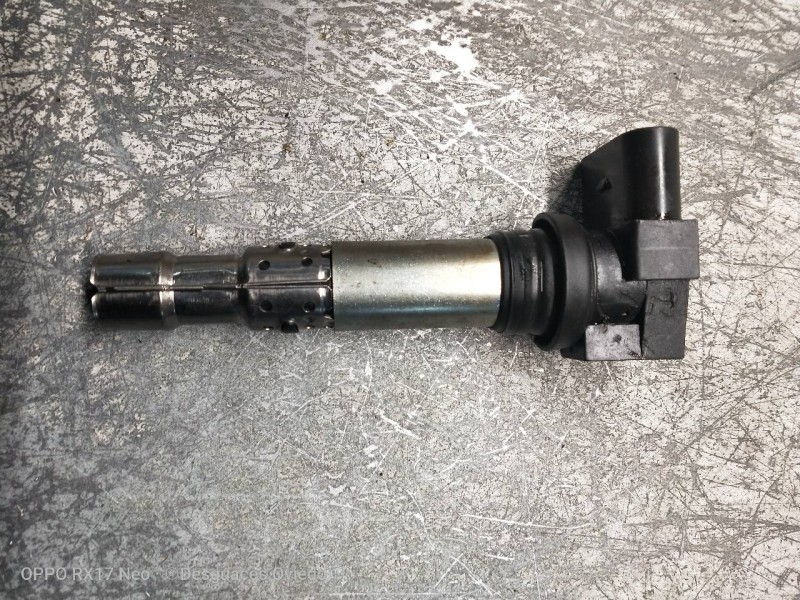 Recambio de bobina encendido para seat leon (1m1) signo referencia OEM IAM 0986221023  