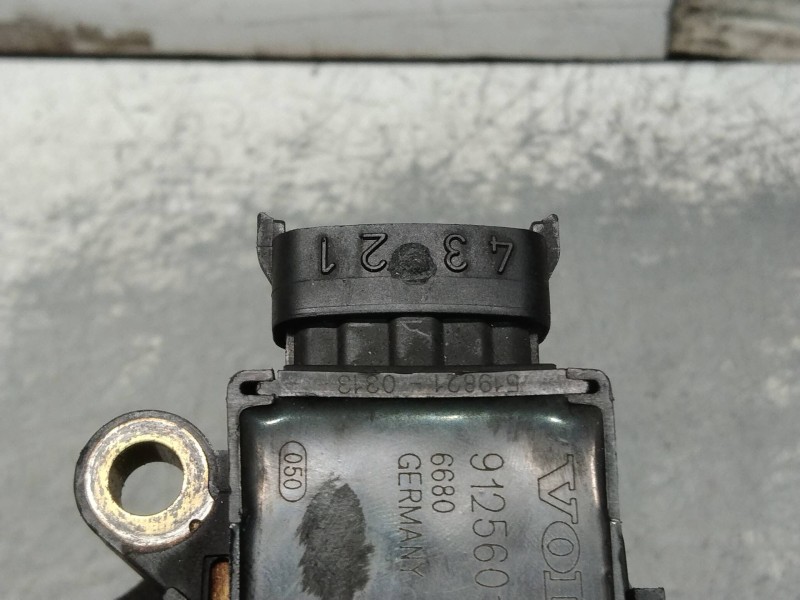 Recambio de bobina encendido para volvo v70 familiar 2.4 (103kw) referencia OEM IAM 0221604001 9125601 