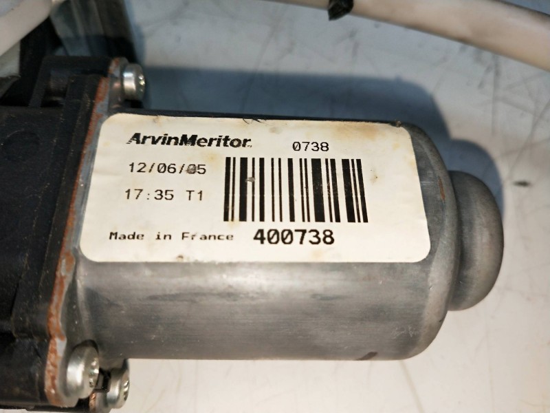 Recambio de elevalunas delantero derecho para nissan interstar (x70) referencia OEM IAM 400738  