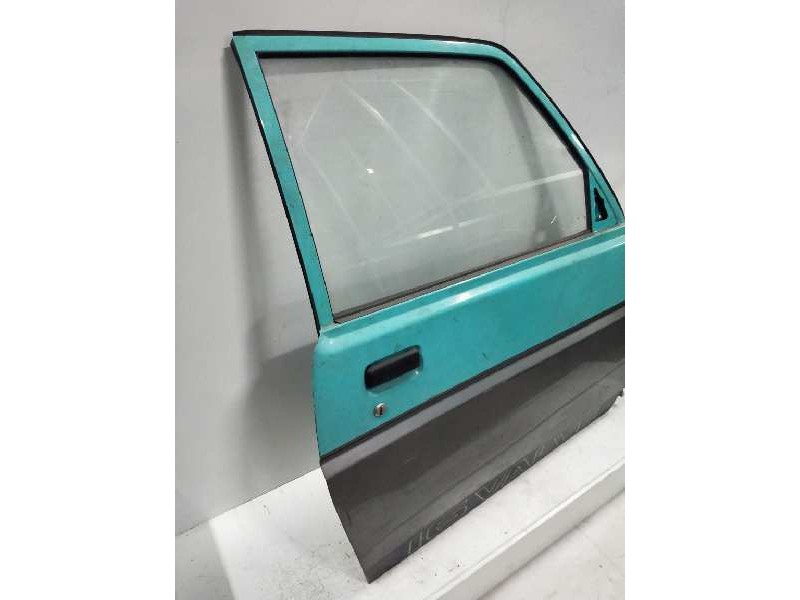 Recambio de puerta delantera derecha para daihatsu feroza 1.6 referencia OEM IAM   