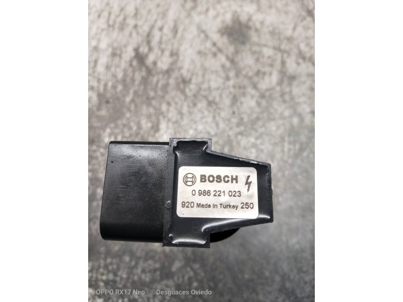 Recambio de bobina encendido para seat leon (1m1) signo referencia OEM IAM 0986221023  