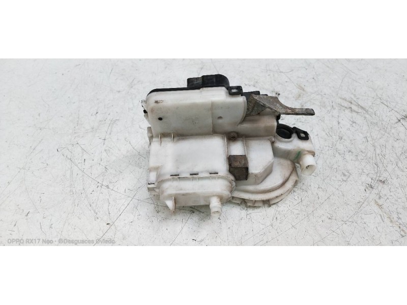 Recambio de motor cierre centralizado delantero derecho para volkswagen polo berlina (6n2) conceptline referencia OEM IAM   