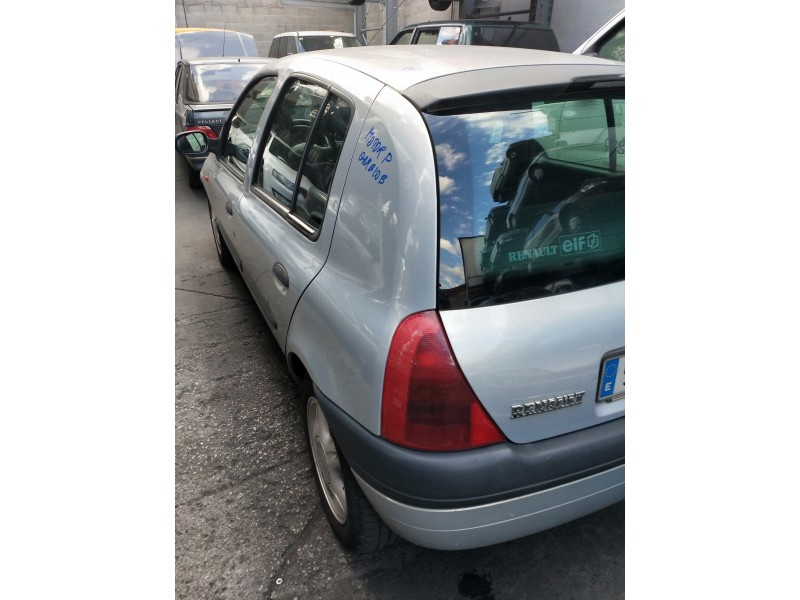 renault clio ii fase i (b/cbo) del año 2001