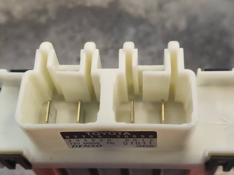 Recambio de resistencia calefaccion para lexus is 300h referencia OEM IAM 2948000012 8771030050 