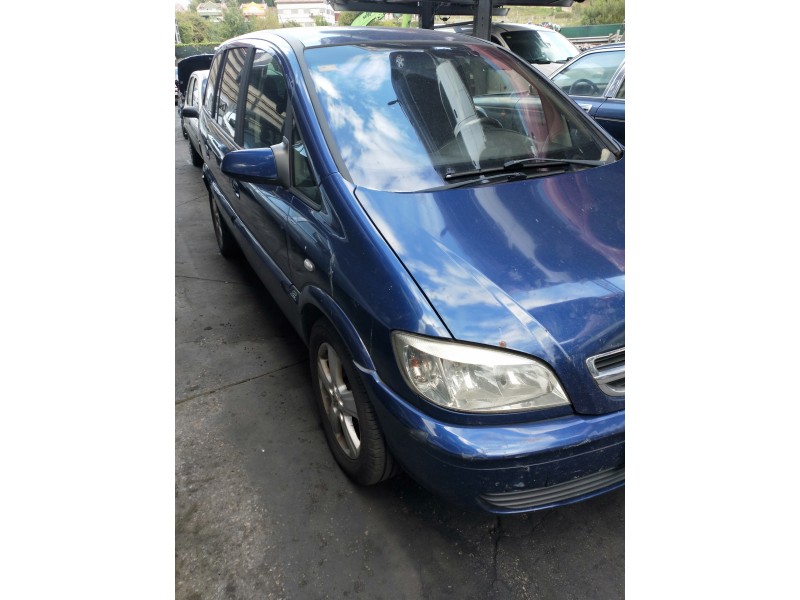 opel zafira a del año 2004
