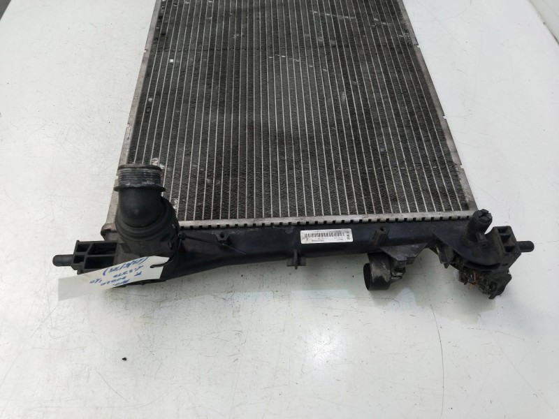Recambio de radiador agua para fiat doblo active referencia OEM IAM 896060000  