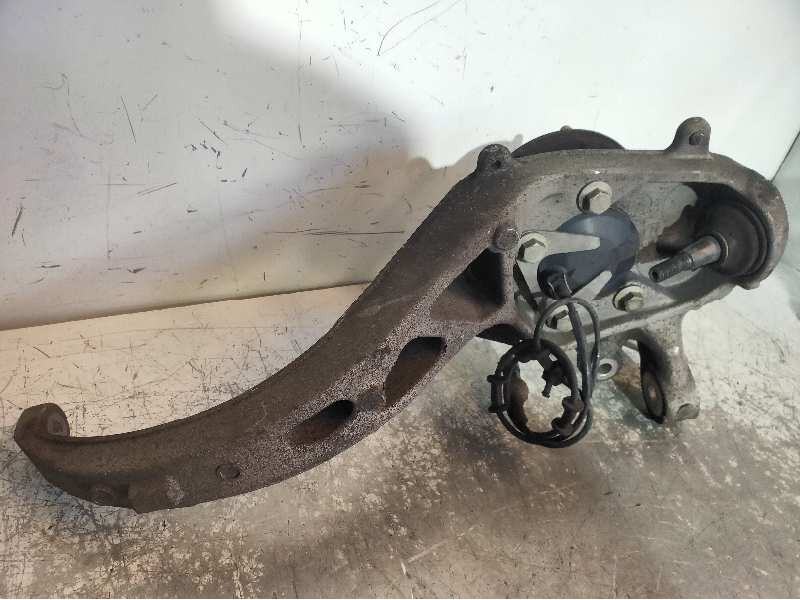 Recambio de mangueta delantera izquierda para jaguar xf 2.2 diesel referencia OEM IAM 8W833K185CA  