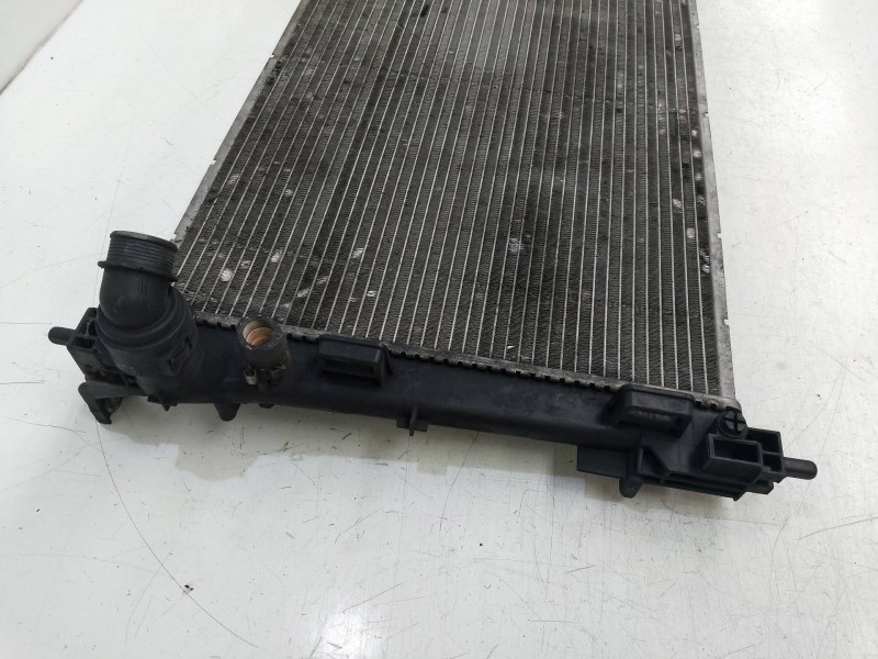 Recambio de radiador agua para fiat doblo active referencia OEM IAM 896060000  