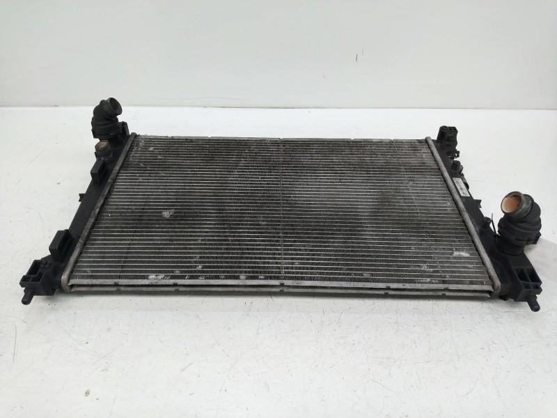 Recambio de radiador agua para fiat doblo active referencia OEM IAM 896060000  