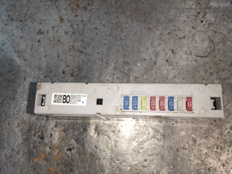 Recambio de modulo electronico para lexus is 300h referencia OEM IAM 8264453010B 63585702 