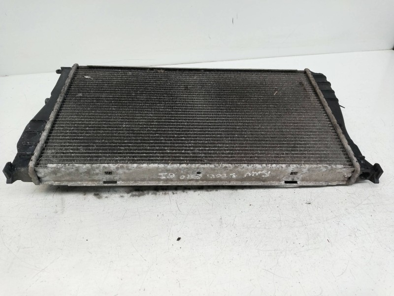 Recambio de radiador agua para bmw serie 3 berlina (e90) 320d referencia OEM IAM 778889814 5899660 E5842V