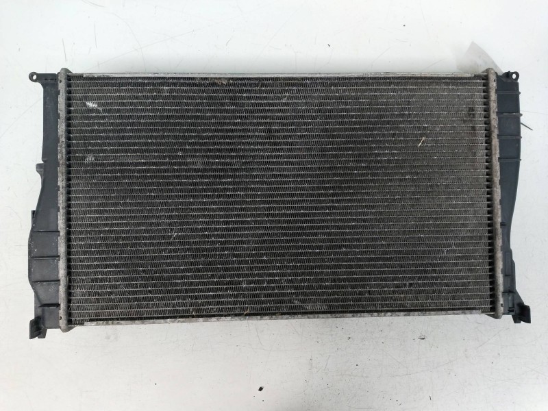 Recambio de radiador agua para bmw serie 3 berlina (e90) 320d referencia OEM IAM 778889814 5899660 E5842V