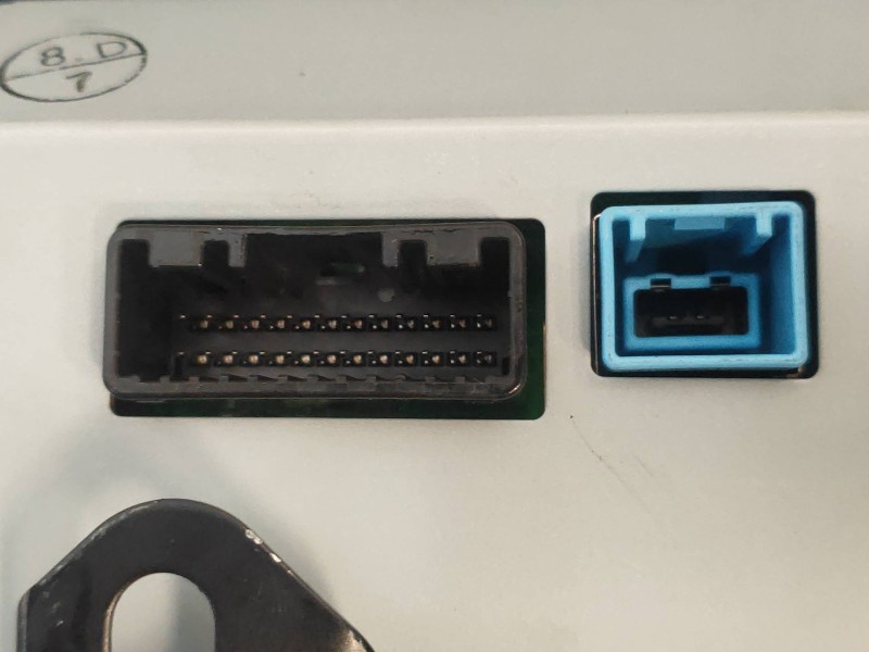 Recambio de pantalla multifuncion para lexus is 300h referencia OEM IAM 8611053101 4622008480 