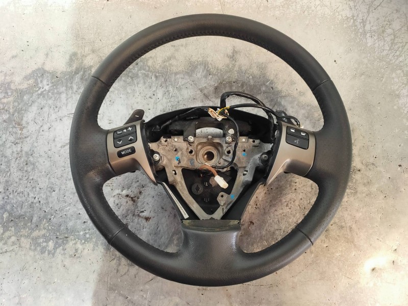 Recambio de volante para toyota yaris live referencia OEM IAM 94822581 611128980 36B0