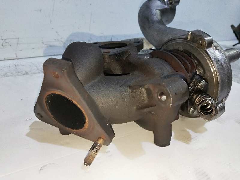 Recambio de turbocompresor para renault laguna (b56) 2.2 turbodiesel referencia OEM IAM 4541644 7700101141B  Recambio de turbocompresor para renault laguna (b56) 2.2 turbodiesel referencia OEM IAM 4541644 7700101141B
