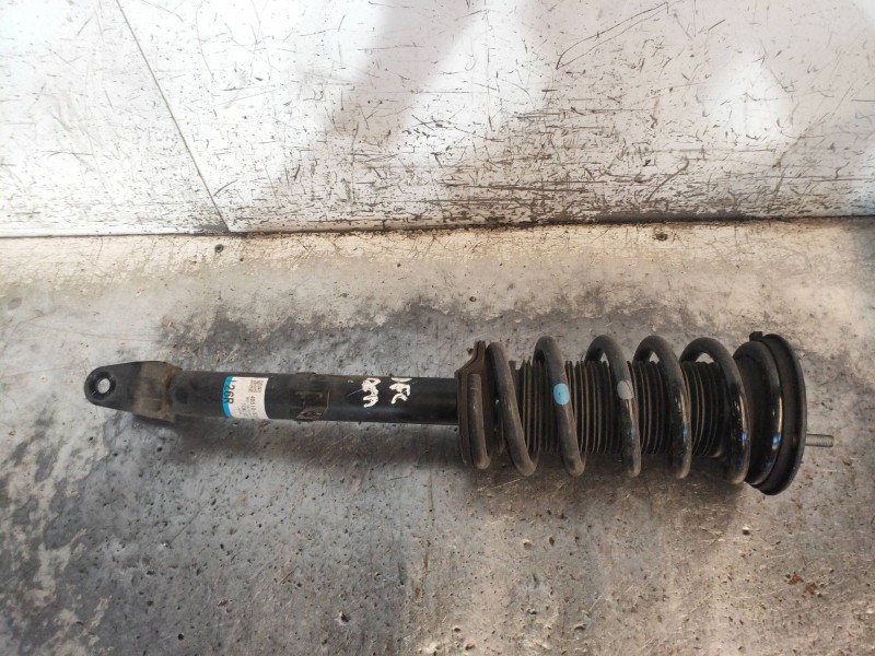 Recambio de amortiguador delantero derecho para lexus is 300h referencia OEM IAM 4851053391  
