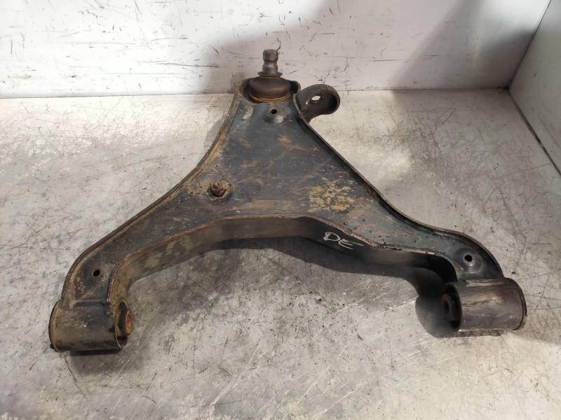 Recambio de brazo suspension inferior delantero derecho para nissan navara pick-up (d40m) doble cab se 4x4 referencia OEM IAM   
