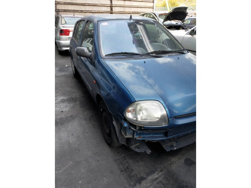 renault clio ii fase i (b/cbo) del año 2000