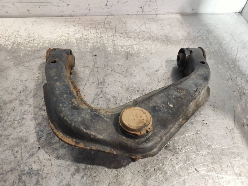 Recambio de brazo suspension superior delantero izquierdo para nissan navara pick-up (d40m) doble cab se 4x4 referencia OEM IAM 