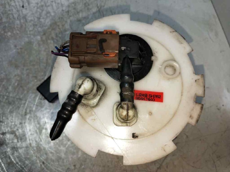 Recambio de bomba combustible para chevrolet nubira wagon 1.8 cat referencia OEM IAM 96447440 KAFUS AFORADOR 