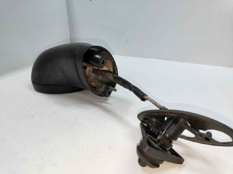 Recambio de retrovisor izquierdo para mitsubishi carisma berlina 5 (da0) 1.6 cat referencia OEM IAM   MANUAL