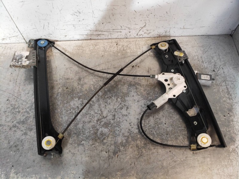 Recambio de elevalunas delantero derecho para opel astra twin top cosmo referencia OEM IAM 13193232  3P