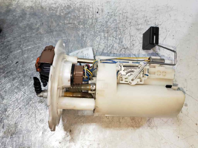 Recambio de bomba combustible para chevrolet nubira wagon 1.8 cat referencia OEM IAM 96447440 KAFUS AFORADOR 