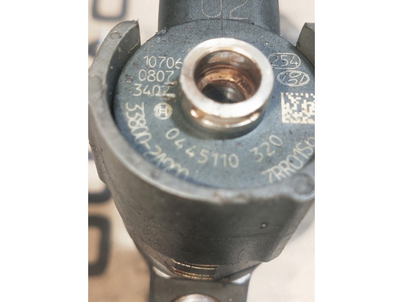 Recambio de inyector para kia cee´d referencia OEM IAM 0807 0445110320 