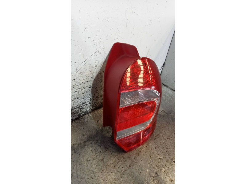 Recambio de piloto trasero derecho para renault grand modus authentique referencia OEM IAM 8200658413  