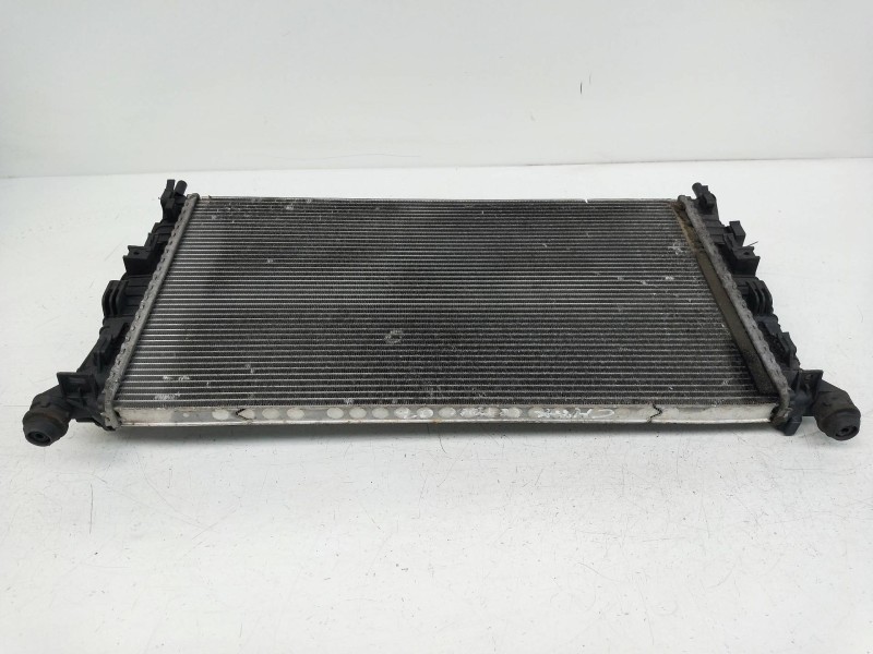 Recambio de radiador agua para ford c-max (cb3) ambiente referencia OEM IAM 3M5H8005TI  