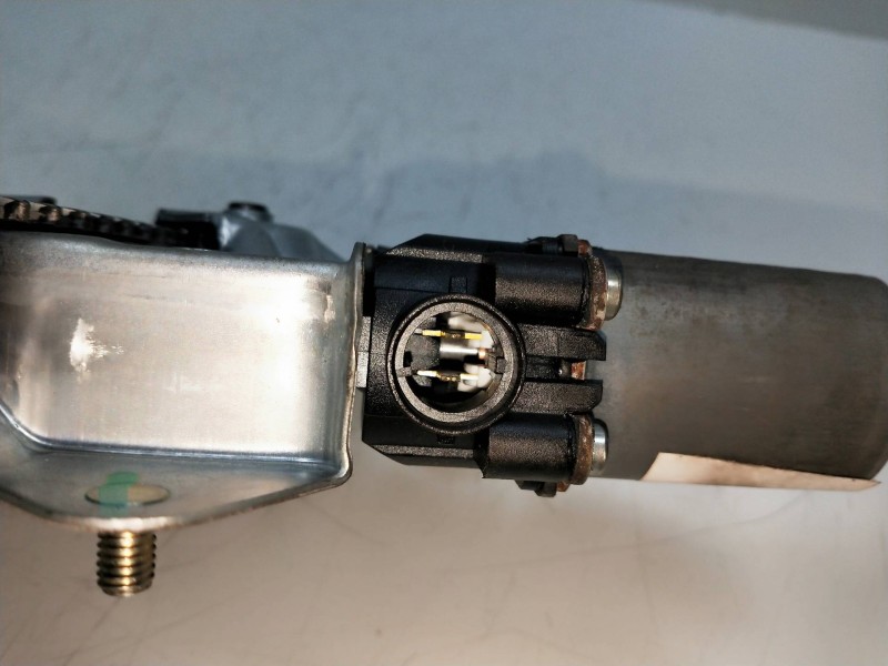 Recambio de elevalunas delantero derecho para nissan kubistar (x76) 1.5 dci turbodiesel cat referencia OEM IAM 400664  5P