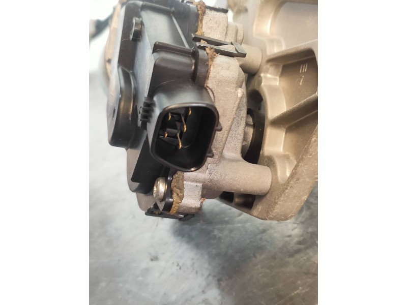 Recambio de motor limpia delantero para toyota yaris live referencia OEM IAM 851100D080 1593000432 