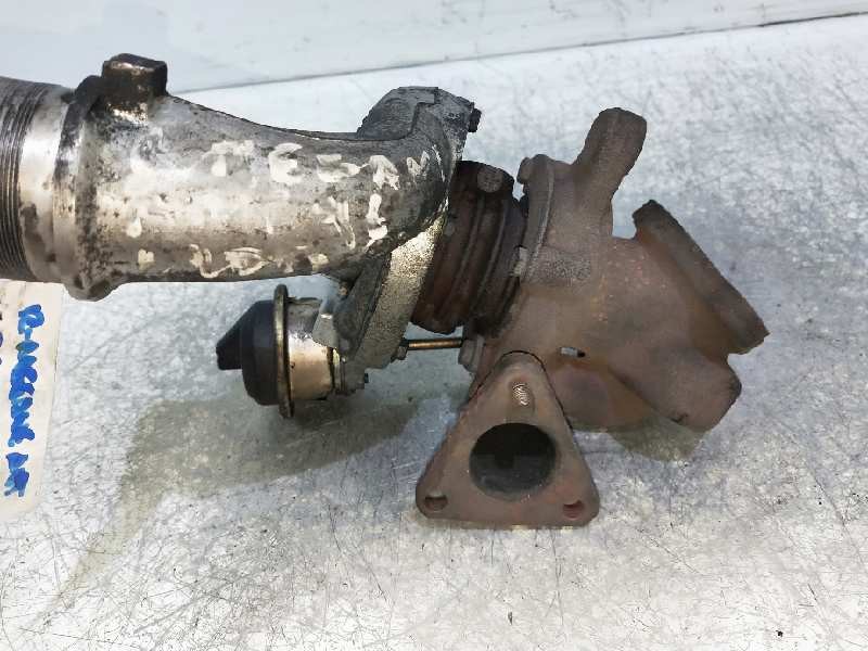 Recambio de turbocompresor para renault megane i classic (la0) 1.9 dti diesel cat referencia OEM IAM 4541651 7700874572F  Recambio de turbocompresor para renault megane i classic (la0) 1.9 dti diesel cat referencia OEM IAM 4541651 7700874572F