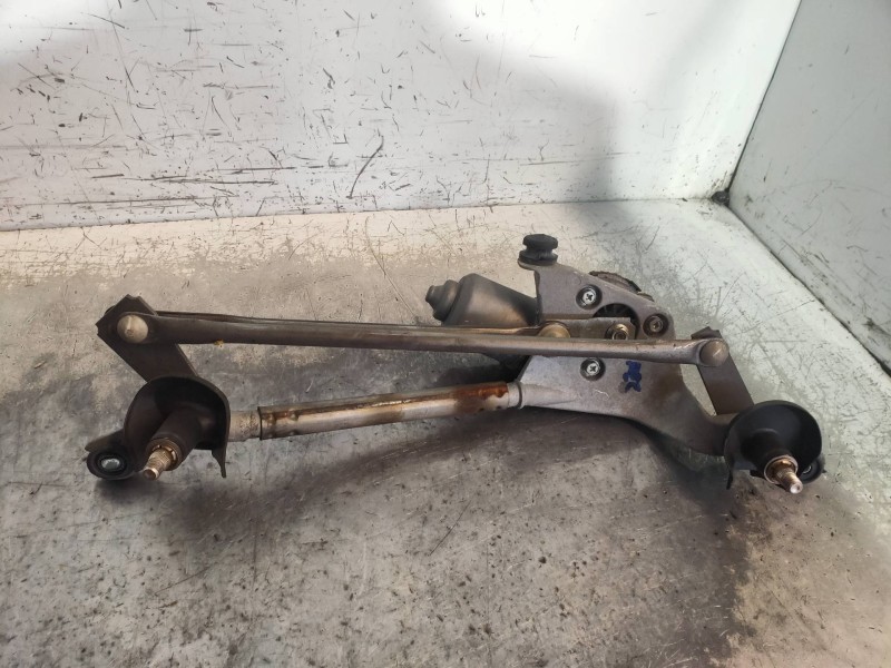 Recambio de motor limpia delantero para toyota yaris live referencia OEM IAM 851100D080 1593000432 