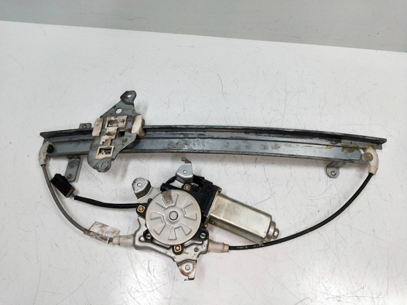 Recambio de elevalunas delantero derecho para nissan maxima qx (a32) 2.0 v6 24v cat referencia OEM IAM 8073040U00  4P