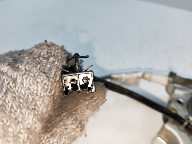 Recambio de elevalunas delantero derecho para nissan maxima qx (a32) 2.0 v6 24v cat referencia OEM IAM 8073040U00  4P